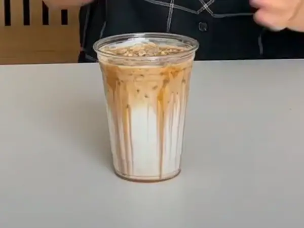 How to Make a Dutch Bros 911 photo 2