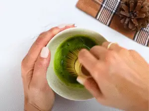 how to make pumpkin spice matcha latte - Whisk the Matcha Shot