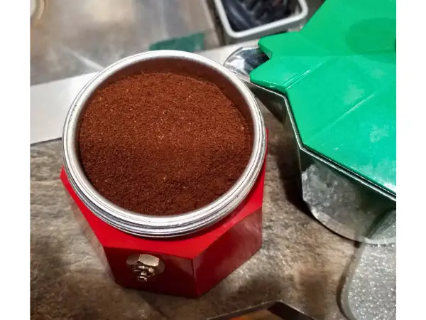 Bialetti Caffe Italian Roasted - 8.8 oz Espresso Ground Coffee 2