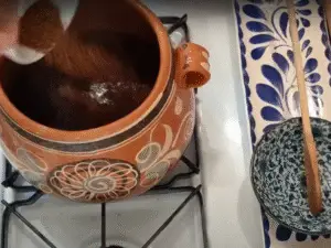 How to Make Café de Olla - Add the Coffee