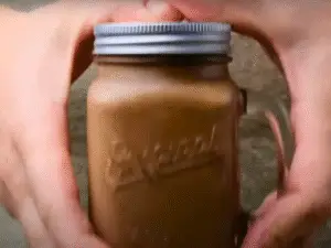 How to Make Iced Mocha - Shake or Stir It Up