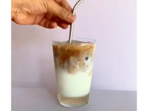 How to Make a Iced Vanilla Latte - Stir to Blend